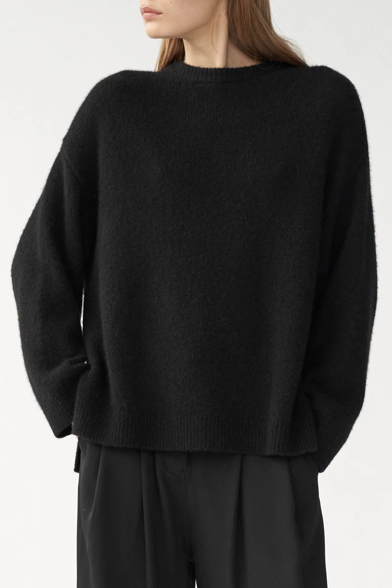 BEZ CREW KNIT - BLACK -  SILK/CASHMERE